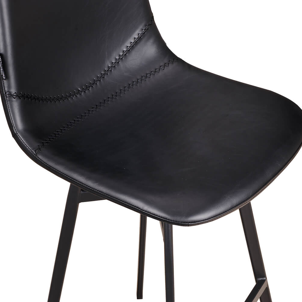 Polsterbarhocker_Metallgestell_Jones-Bar-Antique-Black_99 „Polsterbarhocker Jones-Bar mit schwarzem Kunstleder und anthrazitfarbenem Aluminiumgestell“