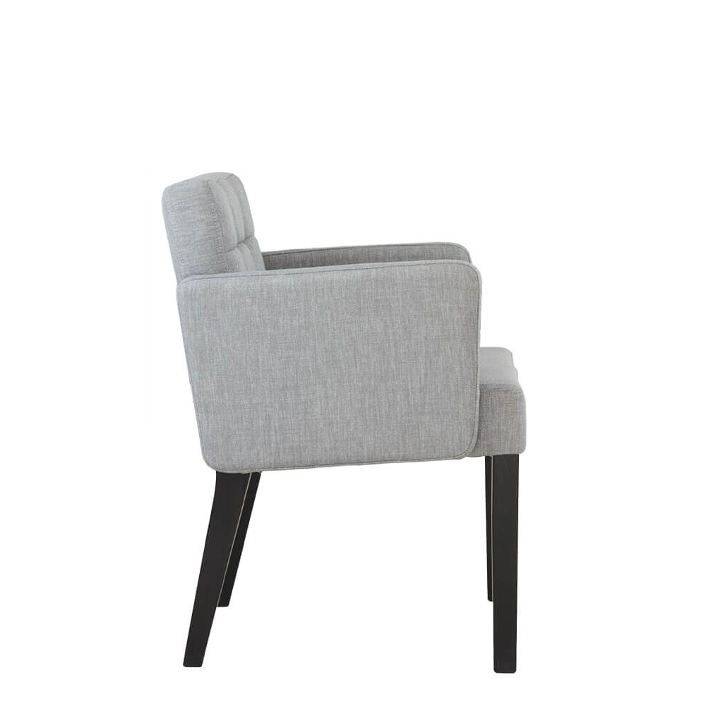 Comoro Arm