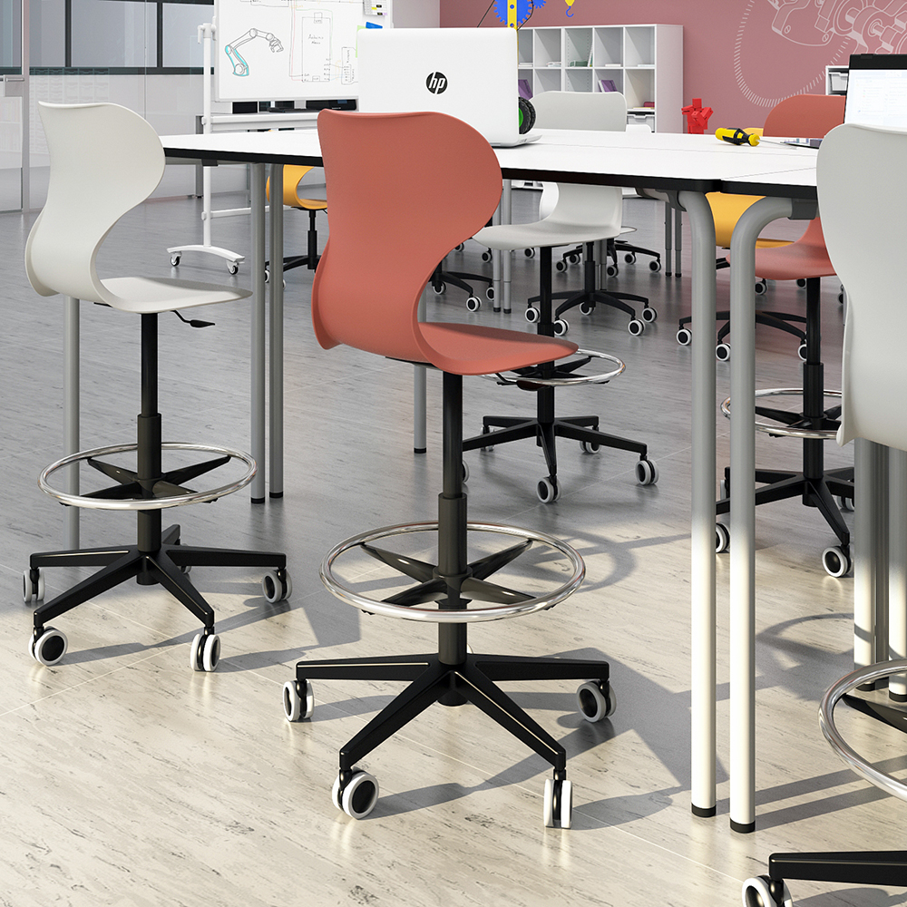 aula-de-robotica1 Counterstuhl Mia